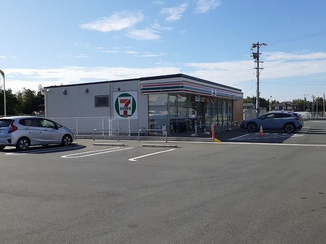 コンビニ　セブンイレブン湖西スズキ工場前（コンビニ）まで1600m