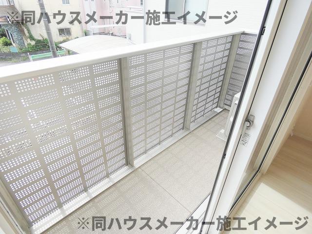 バルコニー　※写真は同ハウスメーカー既存物件です（イメージ写真）