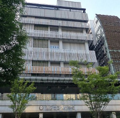 小学校　港区立芝浜小学校（小学校）まで544m