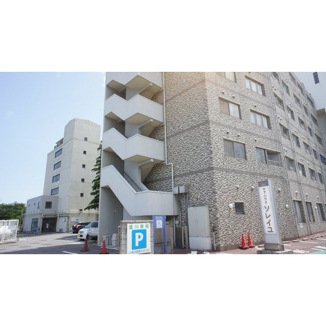 病院　医療法人誠仁会塩川病院（病院）まで1318m
