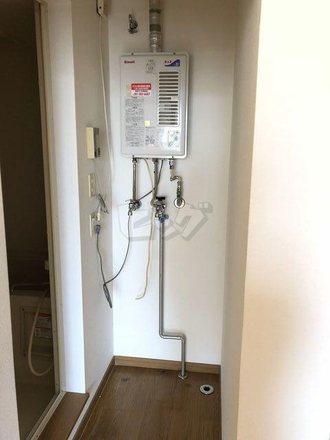 その他設備　室内洗濯機置場も完備！