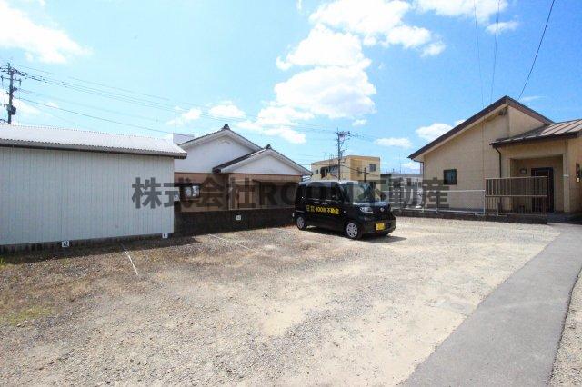 駐車場　駐車場があります