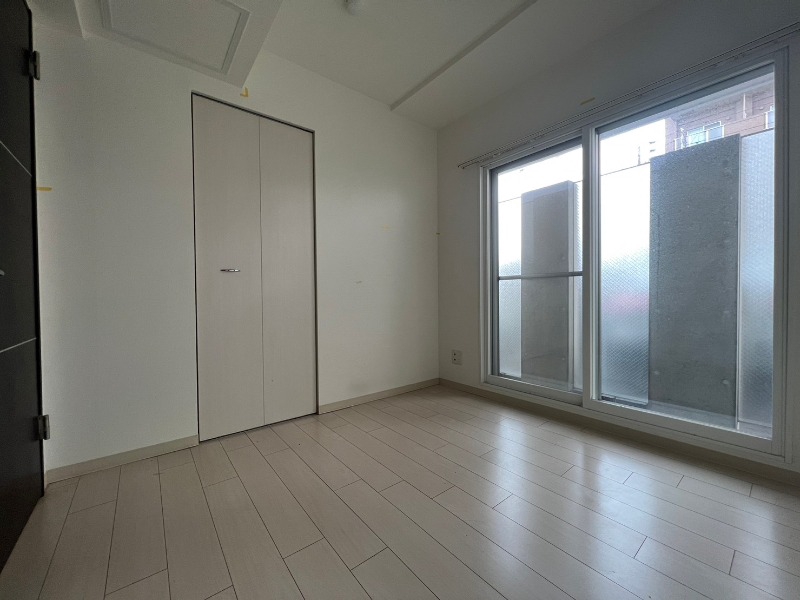 その他部屋・スペース　寝室を撮影しました。お昼寝したくなりますね。