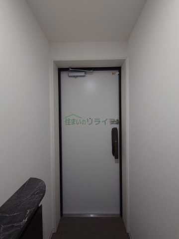玄関　HJ　PLACE　神楽坂 ※別部屋の参考写真です