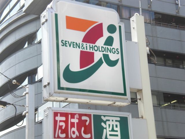 銀行　セブンイレブン 西院月双町店（銀行）まで60m
