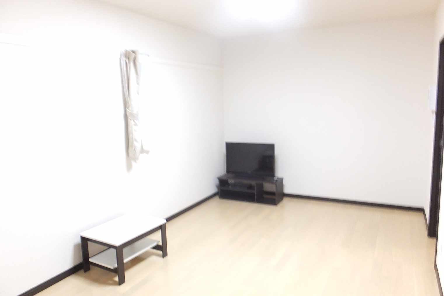 その他部屋・スペース　広くて明るい寝室