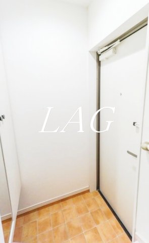 玄関　玄関です。