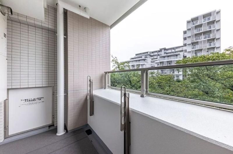 バルコニー　別タイプ部屋　参考写真です