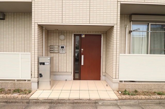 エントランス　オートロックエントランス