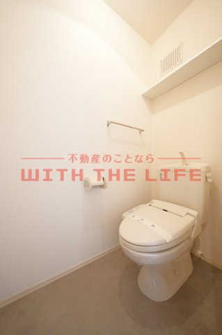 トイレ　落ち着いたトイレです