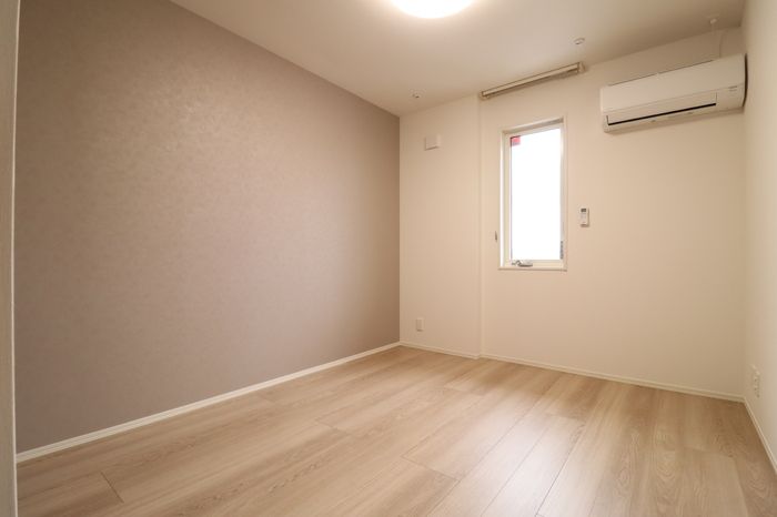 その他部屋・スペース　洋室5.7帖