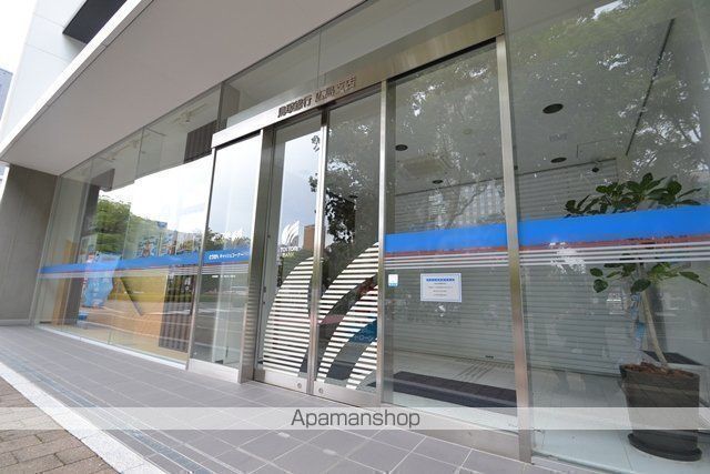 銀行　（株）鳥取銀行／広島支店（銀行）まで589m