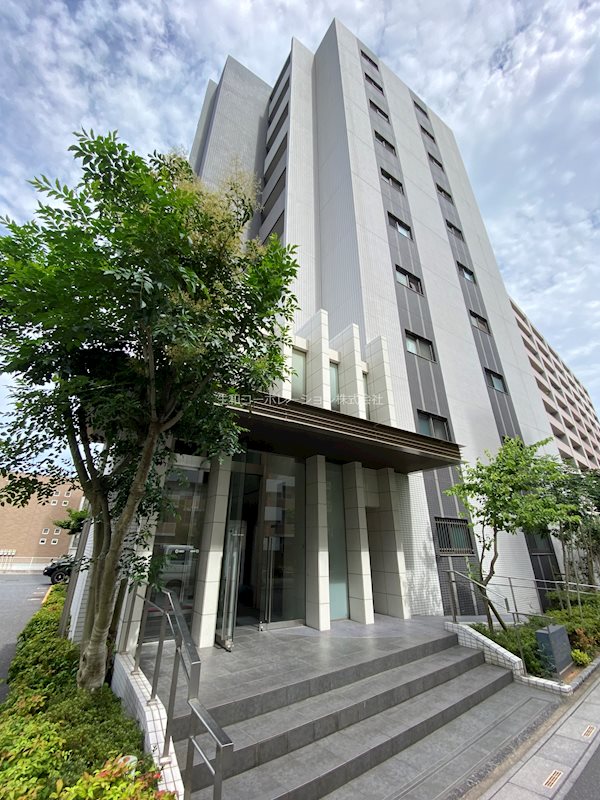建物外観　鉄筋コンクリート造マンション