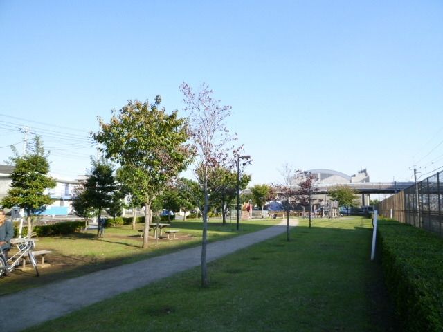 公園　西船近隣公園（公園）まで830m