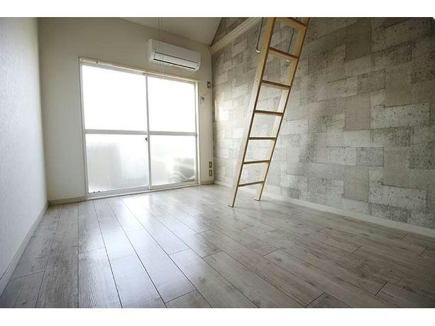 居室・リビング　※別部屋写真