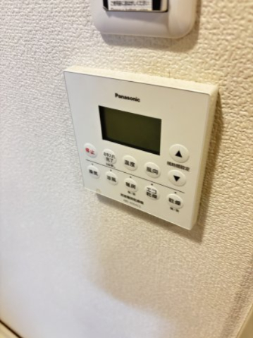 その他設備　浴室乾燥機機付き