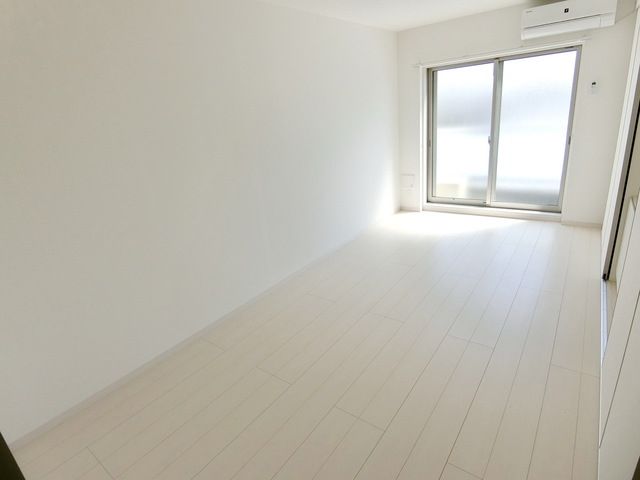 居室・リビング　☆白基調お部屋です☆