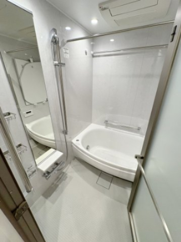 バス・シャワールーム　別部屋参考写真