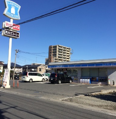 コンビニ　ローソン さいたま日進町三丁目店（コンビニ）まで1407m