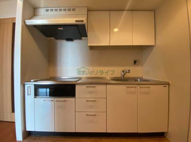 キッチン　別部屋参考写真です