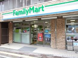 コンビニ　ファミリーマート 森下二丁目店（コンビニ）まで667m