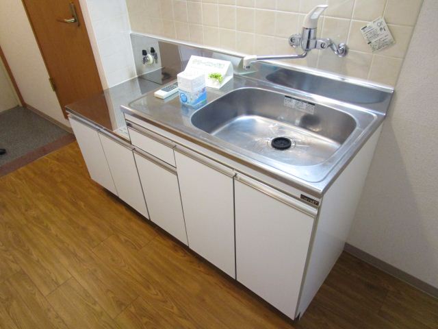 キッチン　１Ｋタイプなので匂いが気になりません