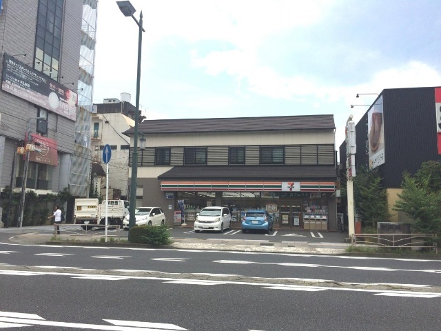 コンビニ　セブンイレブン小田原本町店（コンビニ）まで333m