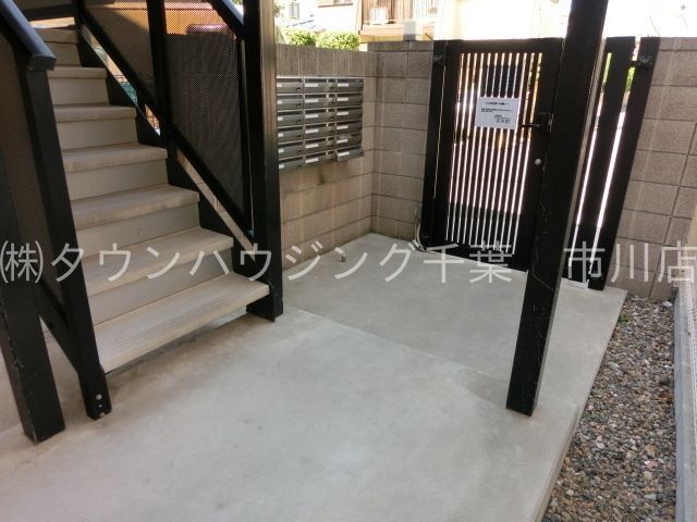 エントランス　エントランスもきれいです