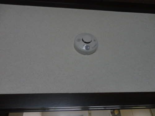 その他設備　煙警報器