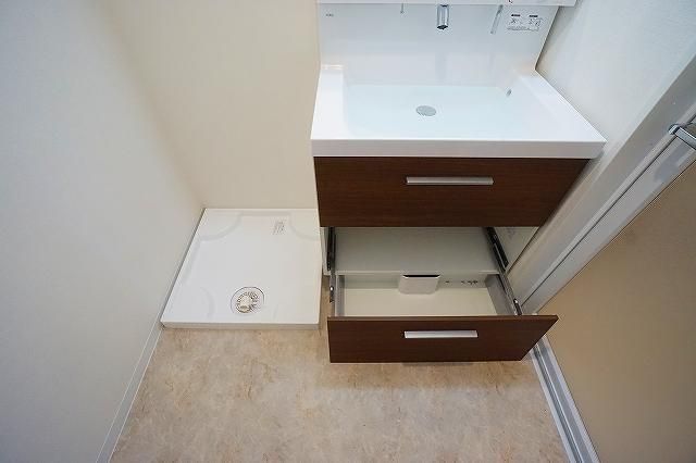 洗面設備　別のお部屋の写真です