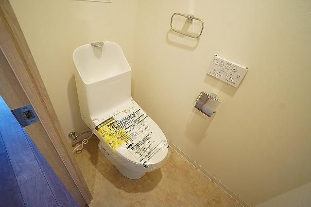 トイレ　別のお部屋の写真です