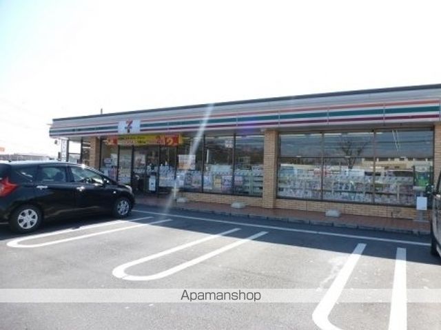 コンビニ　セブンイレブン　大泉古氷店（コンビニ）まで140m