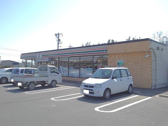 コンビニ　セブンイレブン藤岡中島店（コンビニ）まで150m
