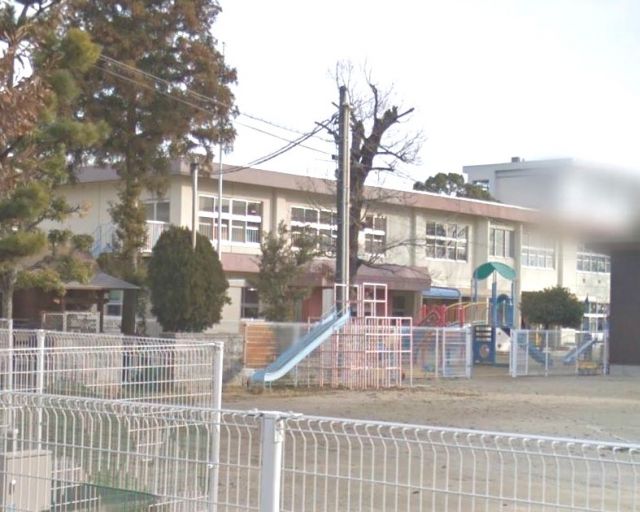 幼稚園・保育園　中央こども園（幼稚園・保育園）まで290m