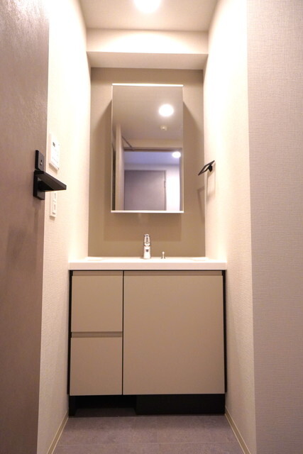 洗面設備　※写真は同タイプ住戸です。