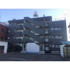 エントランス　外観