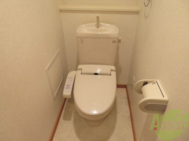 トイレ　トイレにはちゃんとウォシュレットがついてますよー