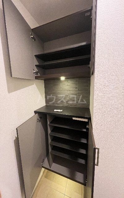 収納