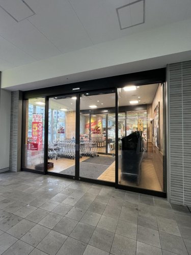 スーパー　リブレ京成千葉中央店（スーパー）まで204m