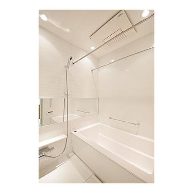 バス・シャワールーム　※写真は同タイプ住戸です。