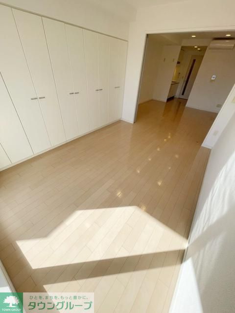居室・リビング　別の号室参考写真。