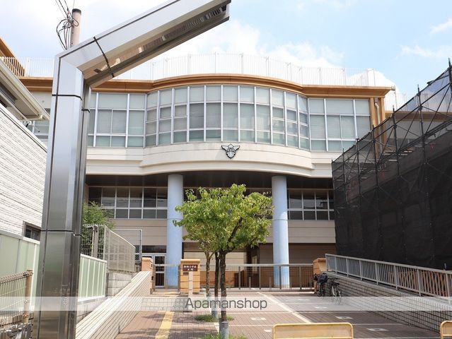 小学校　御劒小学校（小学校）まで246m