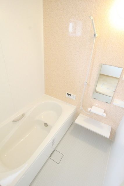バス・シャワールーム　同建物別タイプ参考写真