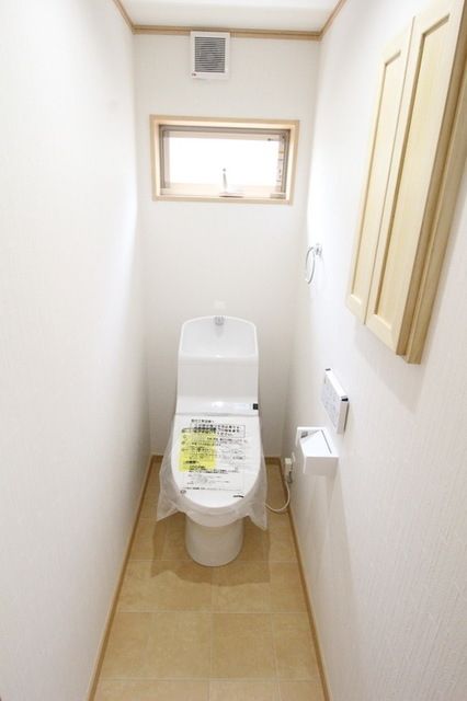 トイレ　同建物別タイプ参考写真