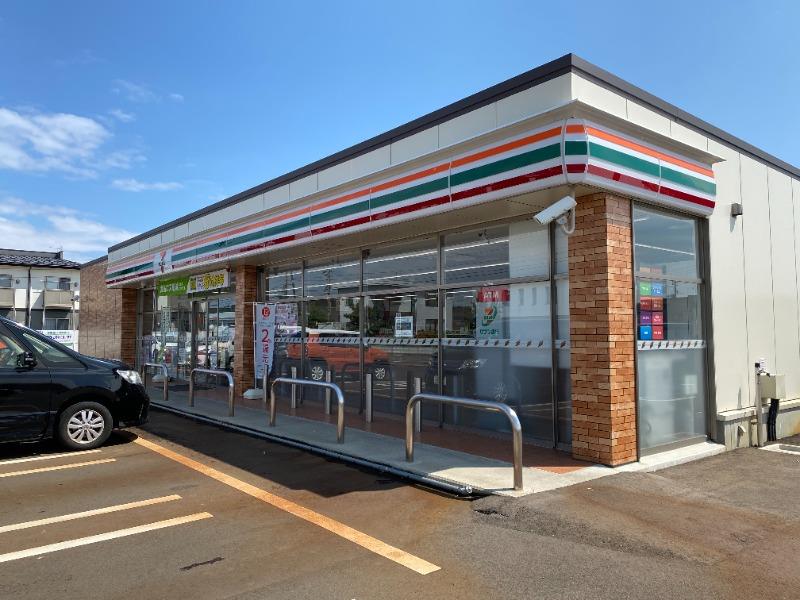コンビニ　セブン-イレブン 上越下門前南店（コンビニ）まで406m
