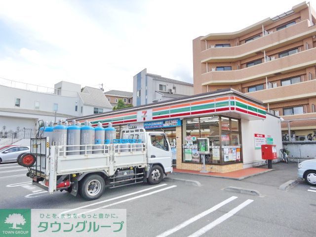 コンビニ　セブンイレブン八王子みなみ野シティ店（コンビニ）まで1240m