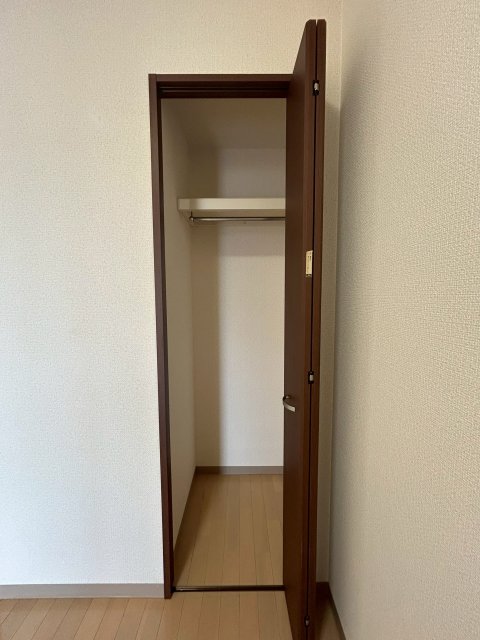 収納　※写真は７０６号室です