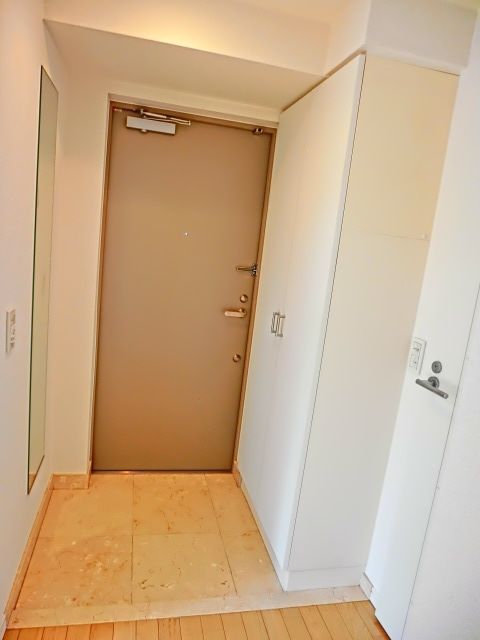HF日本橋レジデンスの玄関写真