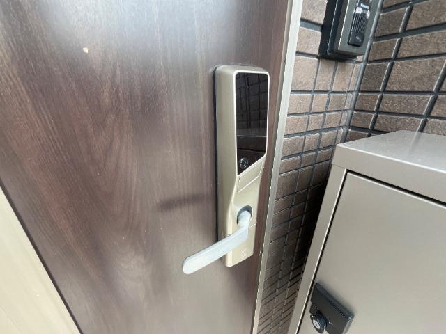 セキュリティ　玄関電子キー