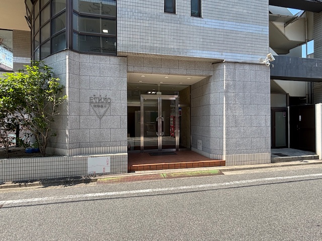エトノ空港通りの外観写真